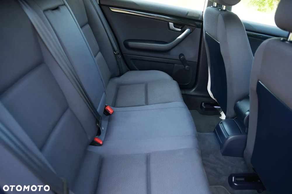 Audi A4 Avant 1.9 TDI - 26