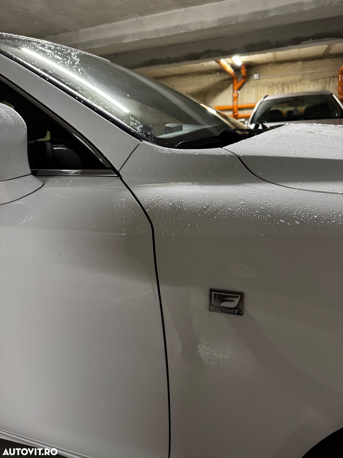 Lexus Seria IS 300h Aut. F Sport - 8