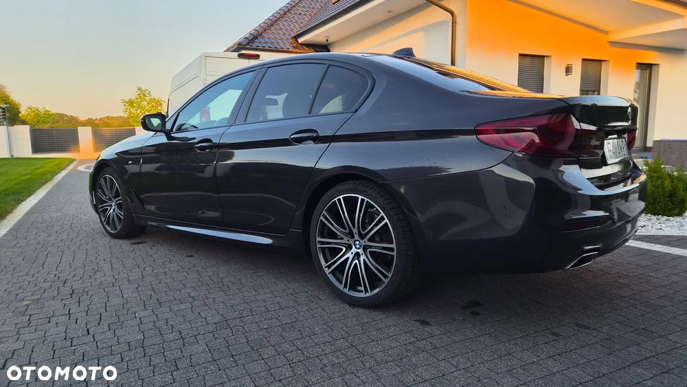 BMW Seria 5 520d xDrive - 5