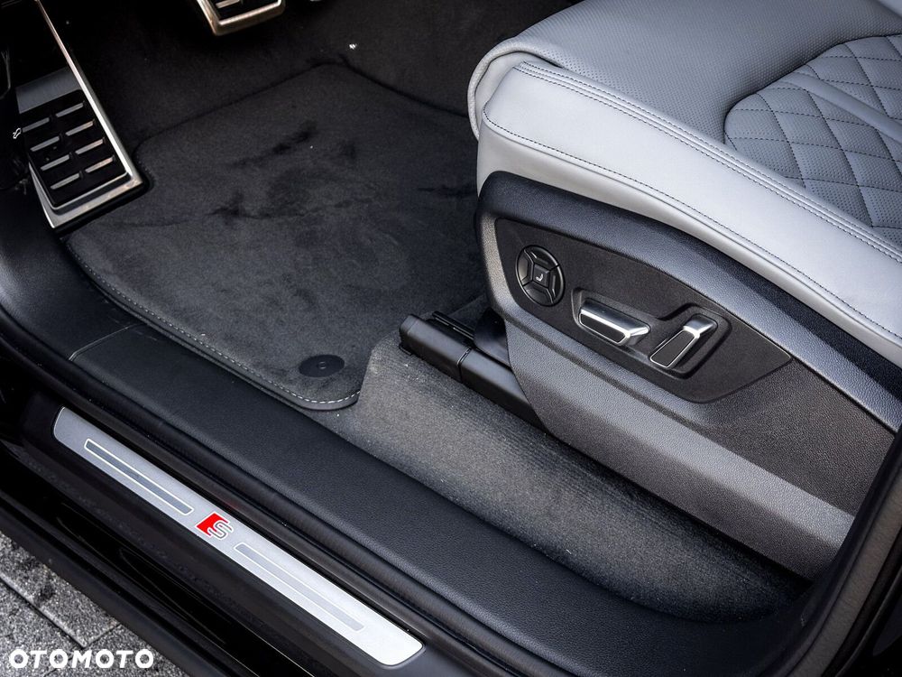 Audi Q7 - 19