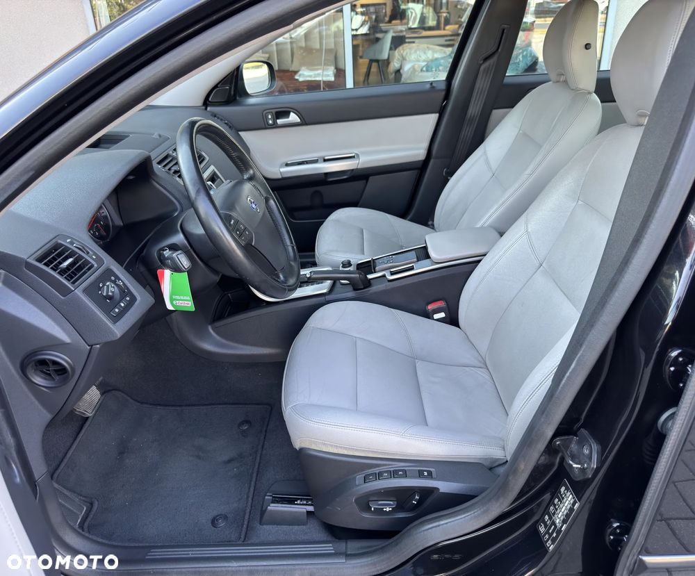 Volvo S40 T5 AWD Summum - 17