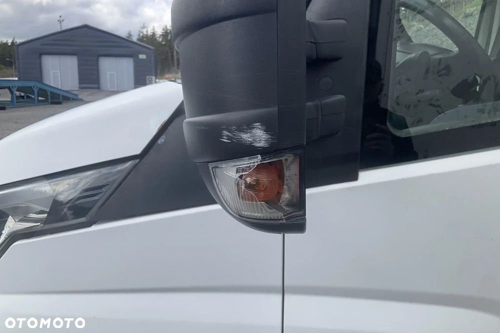 Iveco DAILY - 15