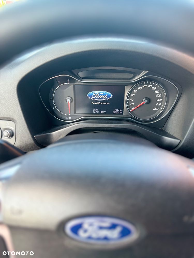 Ford Mondeo 2.0 TDCi Ghia - 10