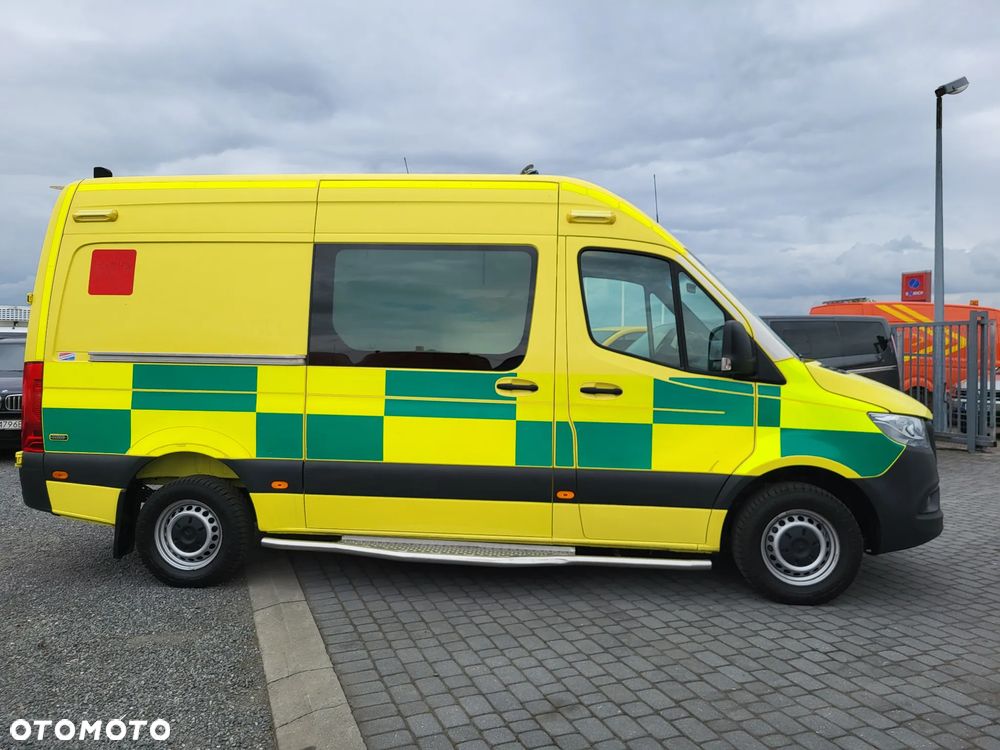 Mercedes-Benz SPRINTER 907- 319 V6 CDI-KARETKA - AMBULANS-AUTOMAT - 3