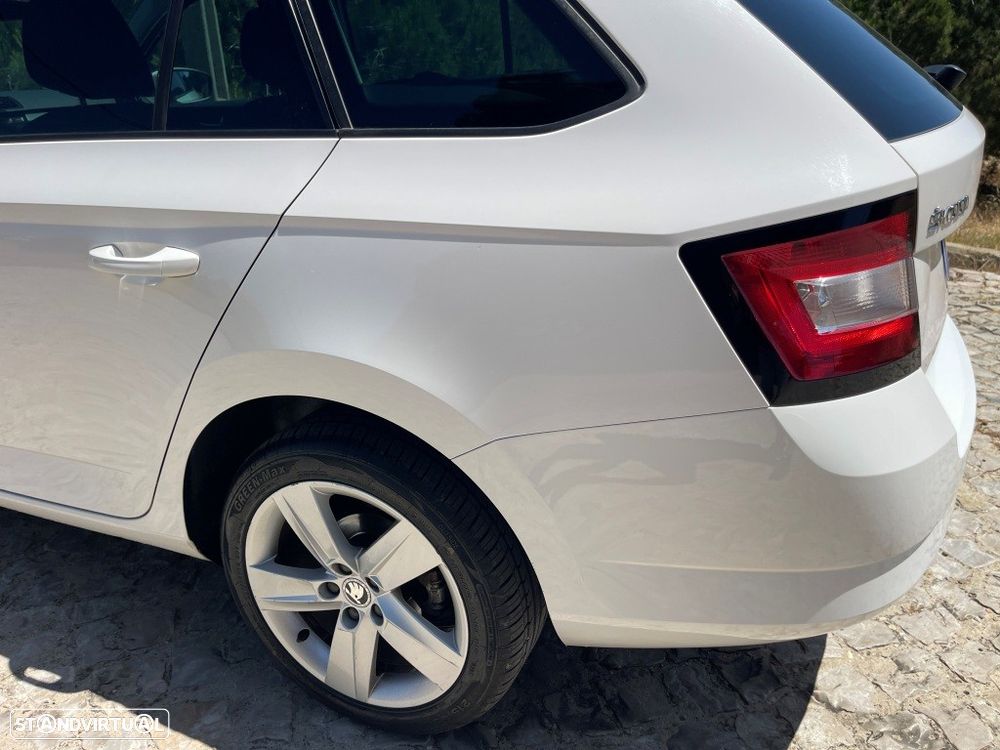 Skoda Fabia Break 1.4 TDI Style - 12