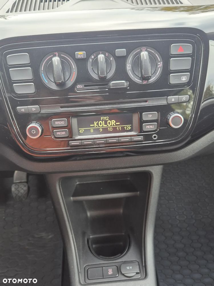 Volkswagen up! - 20