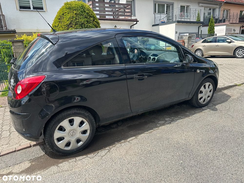 Opel Corsa 1.2 16V Enjoy - 11