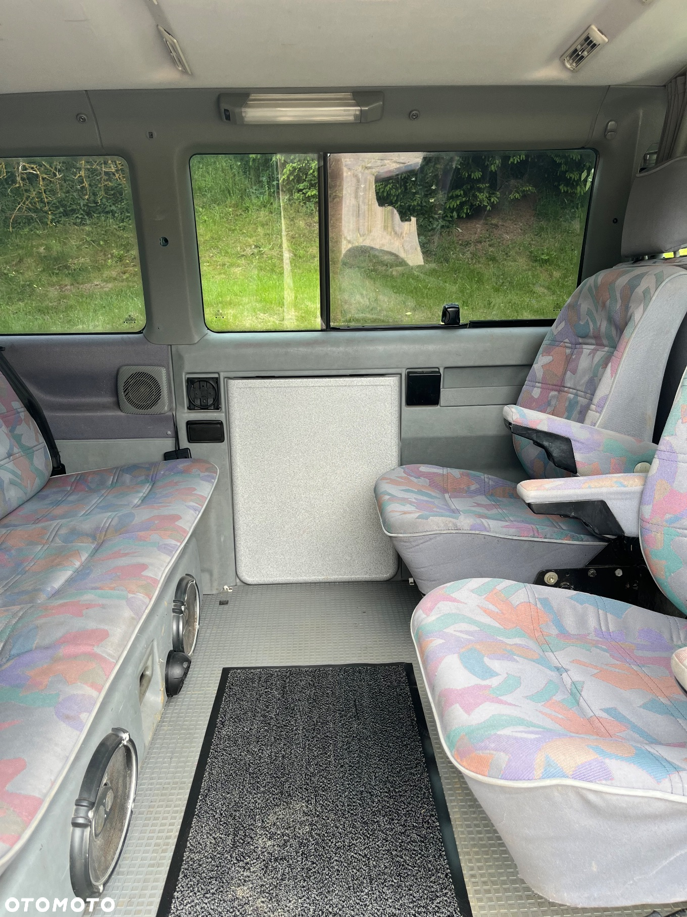 Volkswagen Multivan D - 14