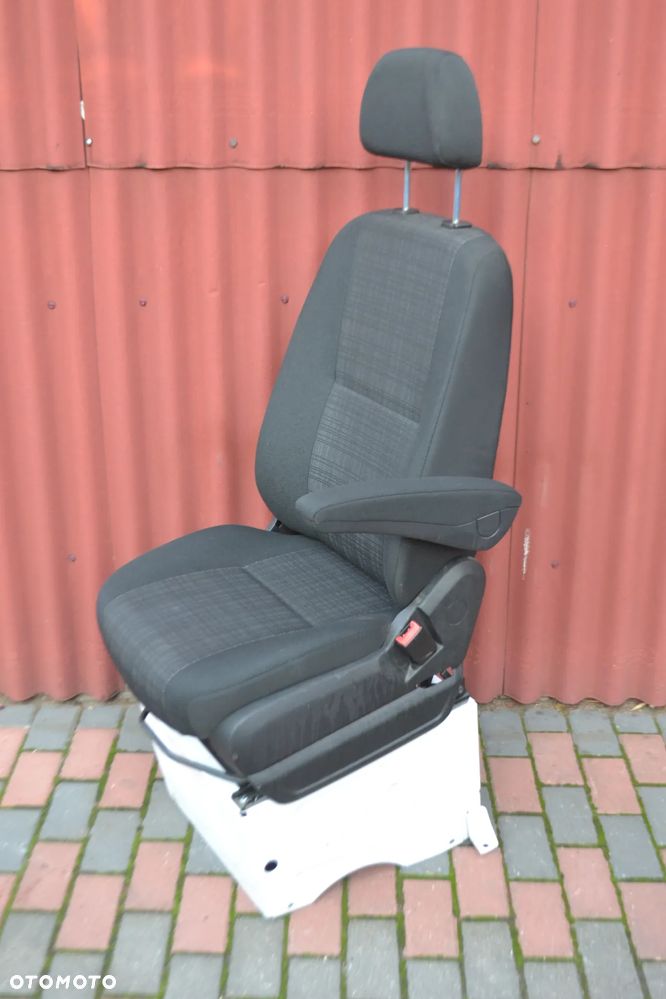 MERCEDES SPRINTER W906 VOLKSWAGEN CRAFTER fotel prawy pasażera PASAŻER pasażer jedynka wykładzina - 6