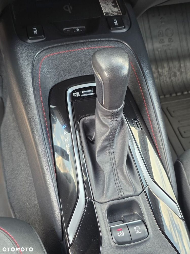 Toyota Corolla 1.8 Hybrid GPF Executive - 16