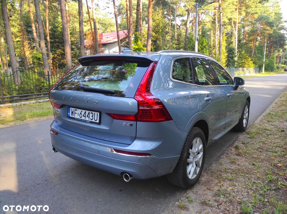 Volvo XC 60 B4 D AWD Momentum Pro - 6