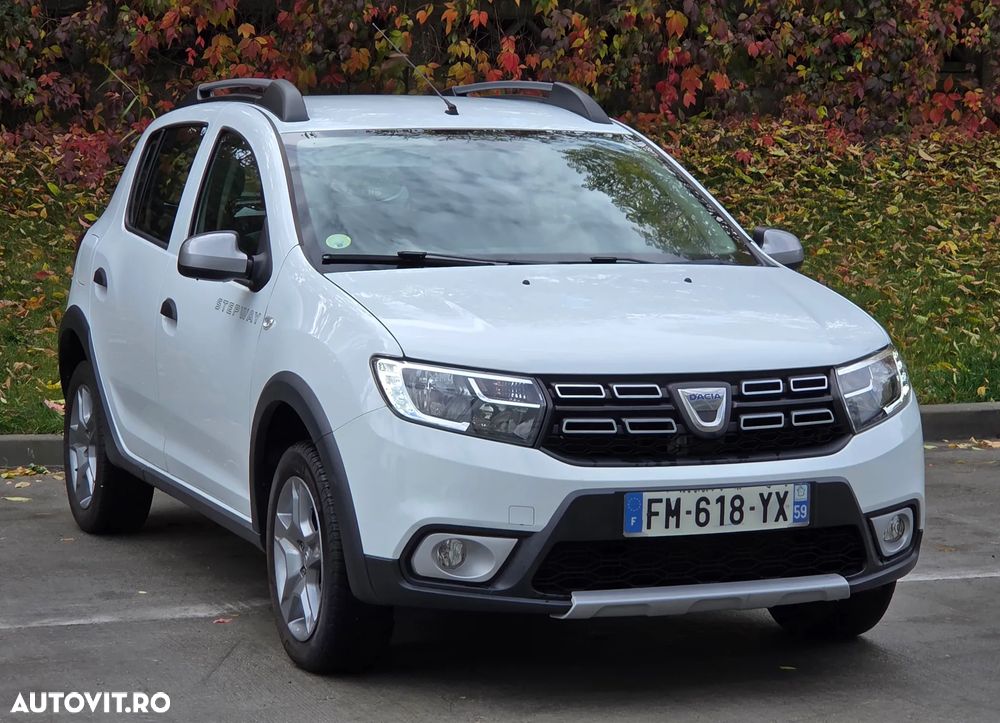 Dacia Sandero Stepway Blue dCi 95 Prestige - 1