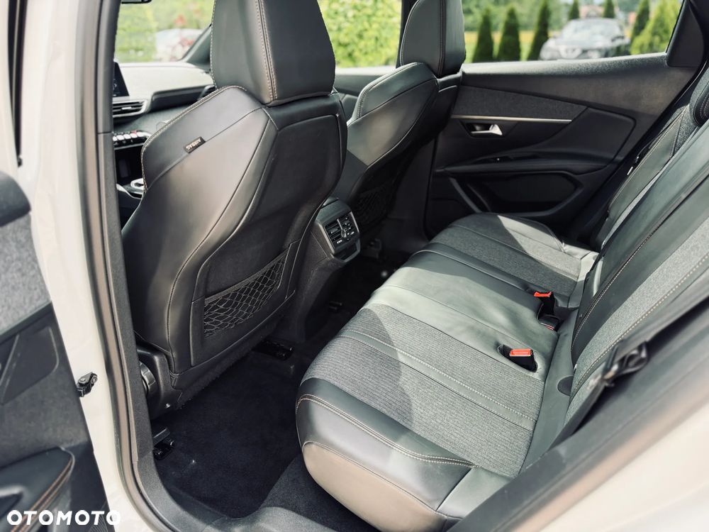 Peugeot 3008 BlueHDi 150 Stop & Start Allure - 16