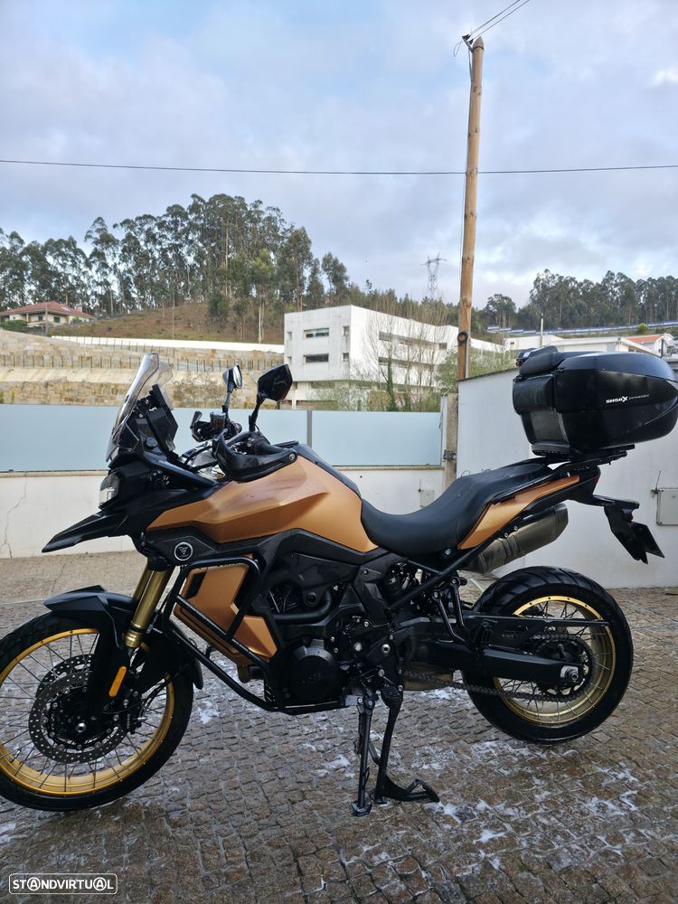 Voge 900DSX - 3