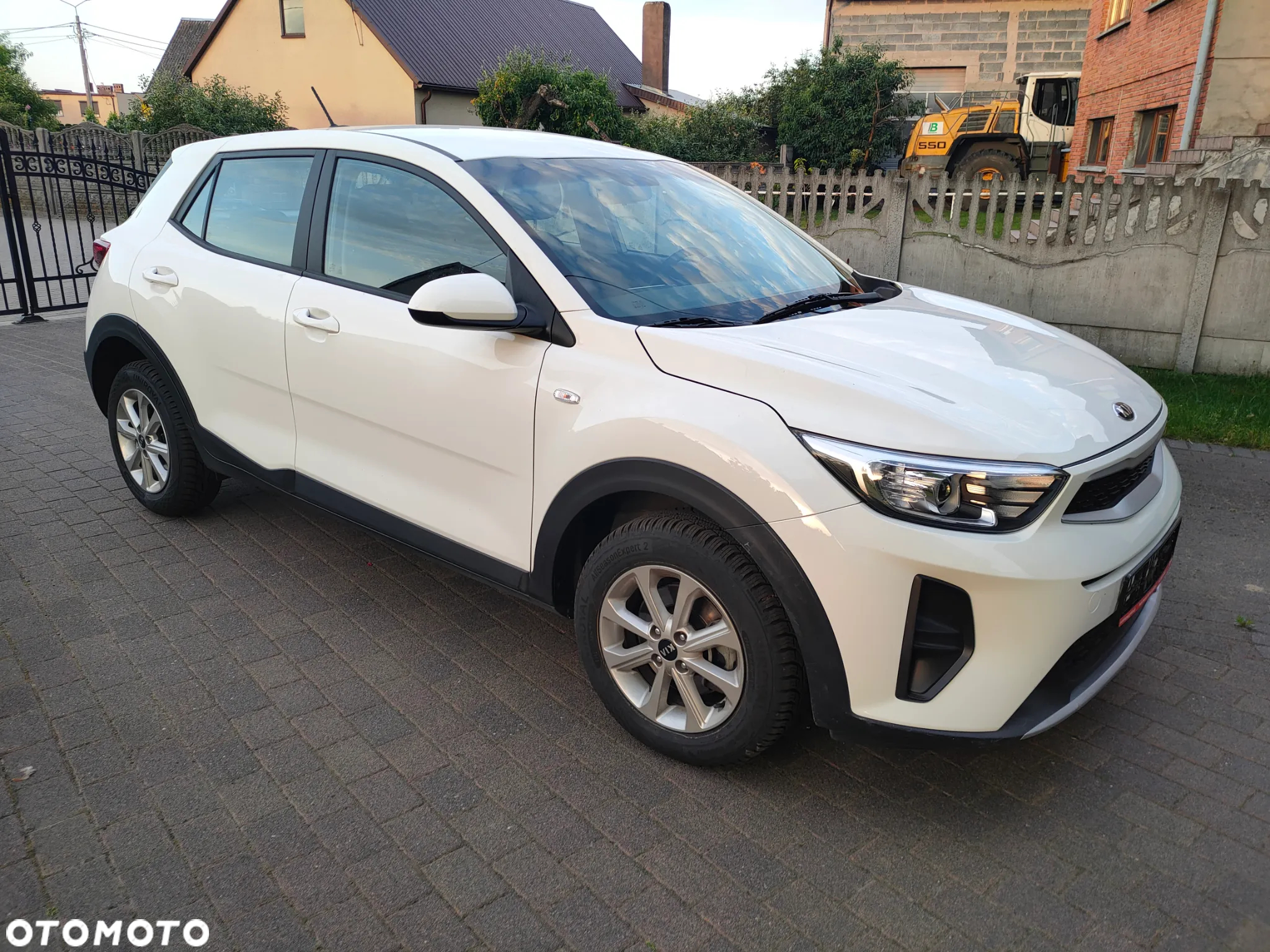 Kia Stonic 1.2 L - 13