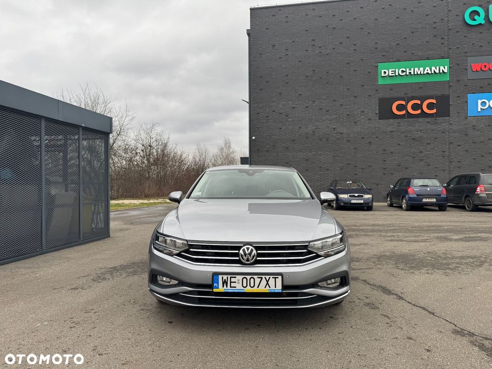 Volkswagen Passat 1.5 TSI EVO Elegance DSG - 3