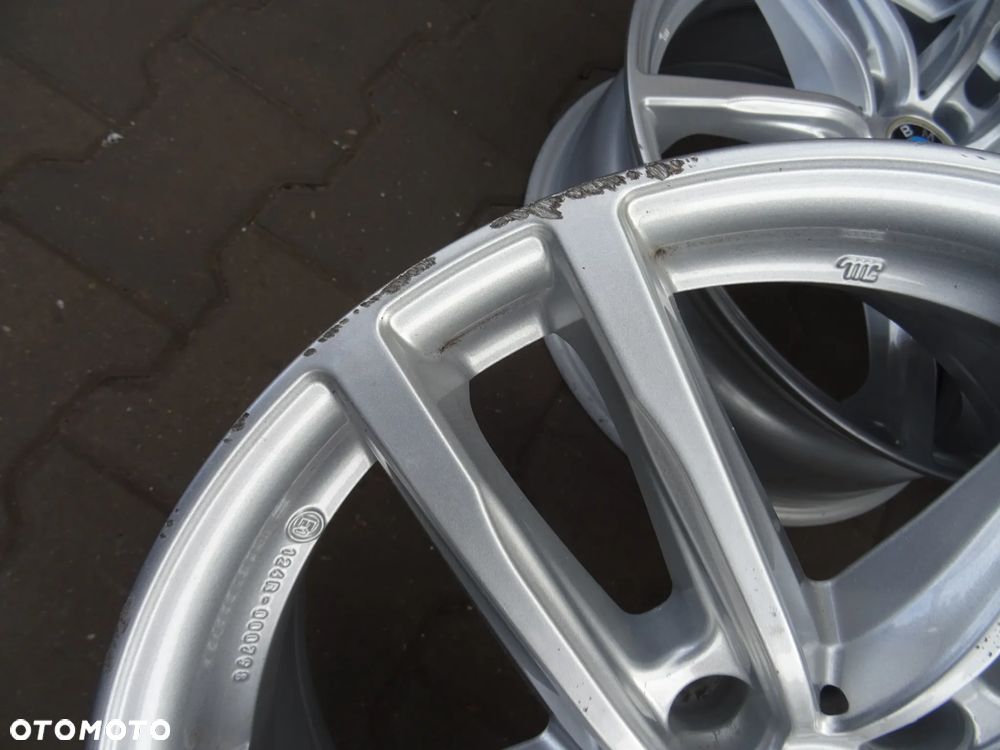 5x120x72,6 7Jx16 ET40 BMW Seria 1 i 2 z czujnikami ciśnienia - 3