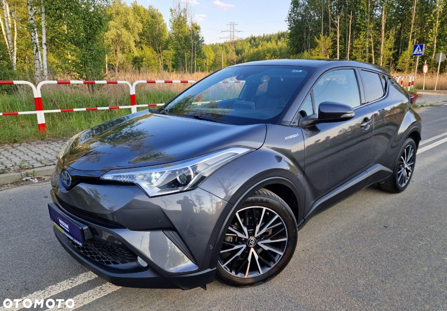 Toyota C-HR - 2