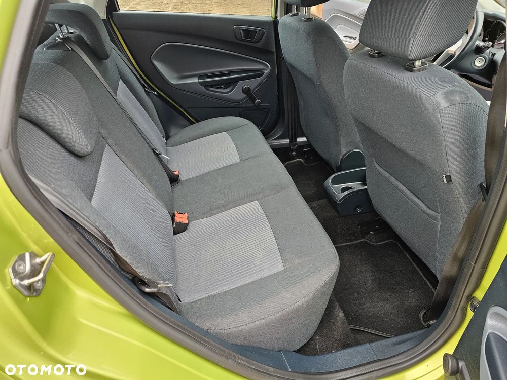 Ford Fiesta - 17