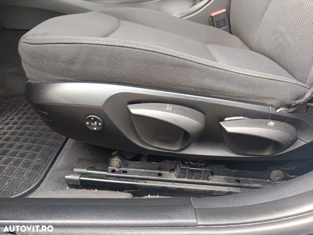 BMW Seria 3 318d DPF Aut. Edition Exclusive - 10