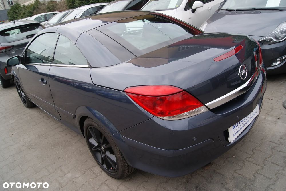 Opel Astra 1.9 CDTI Sport - 12