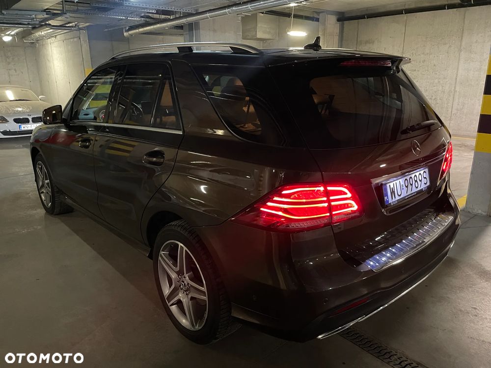 Mercedes-Benz GLE 250 d 4-Matic - 5