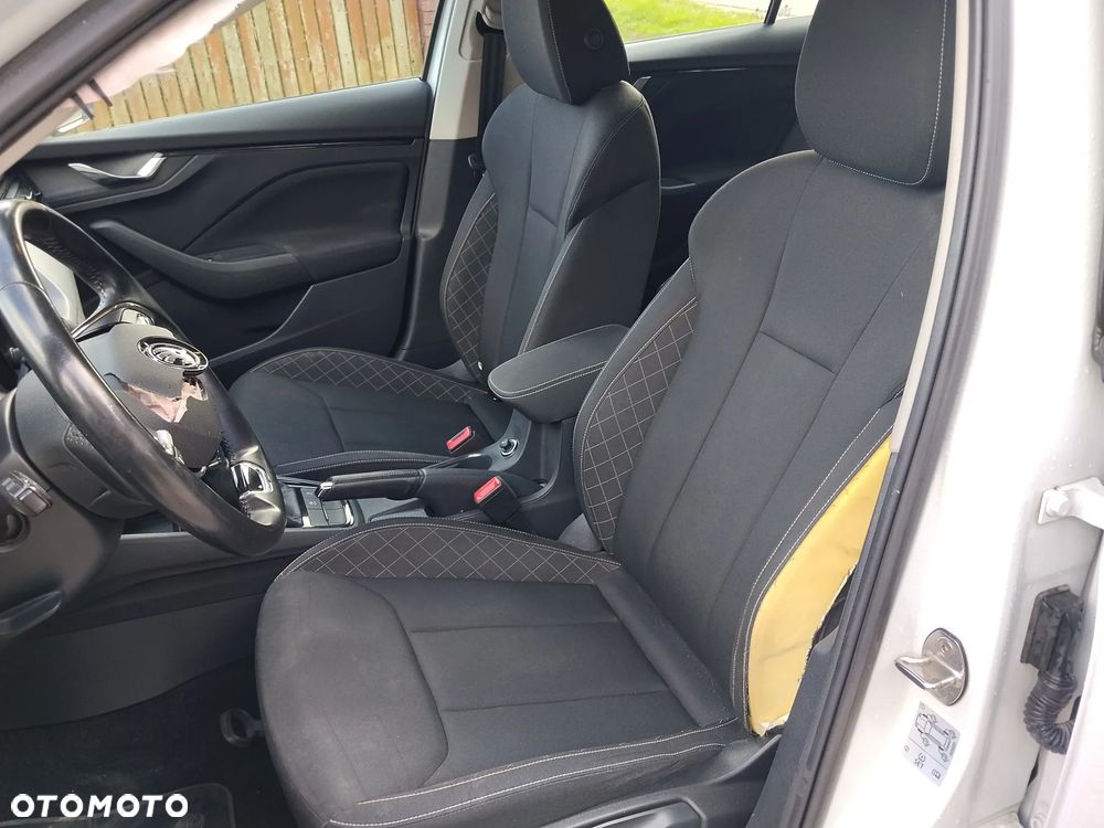Skoda Kamiq 1.5 TSI DSG Ambition - 17