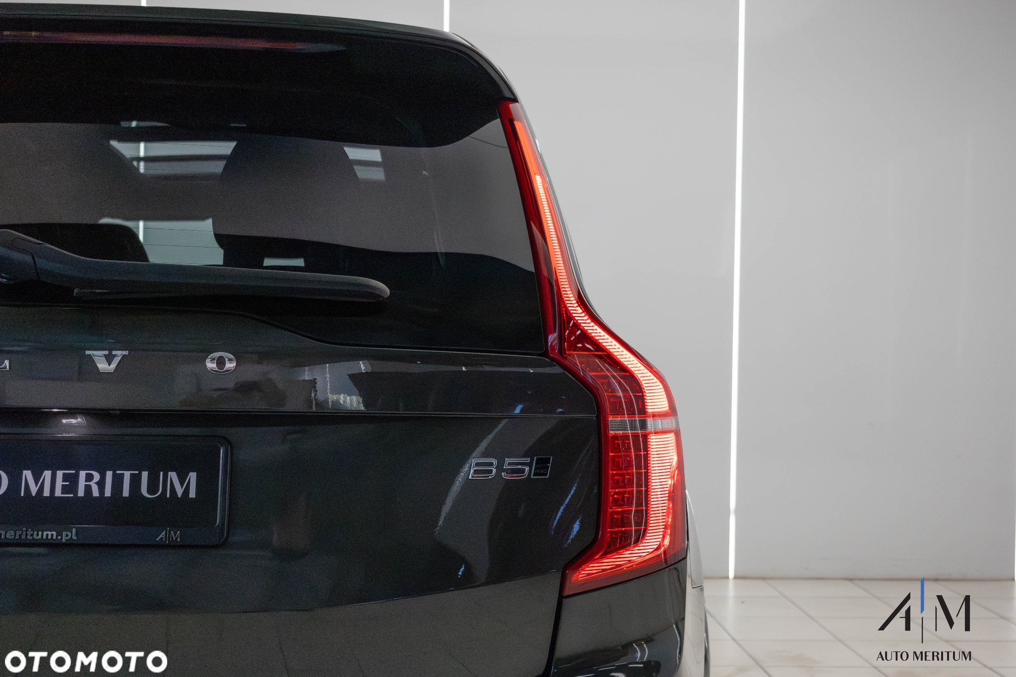 Volvo XC 90 B5 D AWD Ultimate Dark - 11