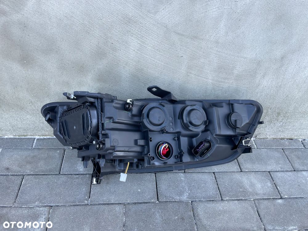 LAMPA PRZEDNIA LEWA AUDI A6 C7 4G0  2010-2014 - NOWA BI-XENON - 2