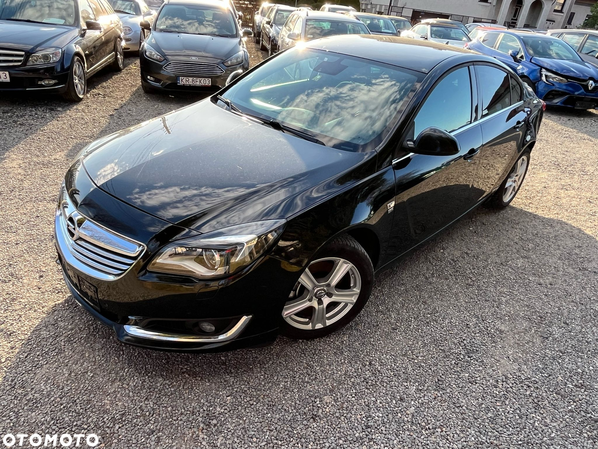 Opel Insignia - 25