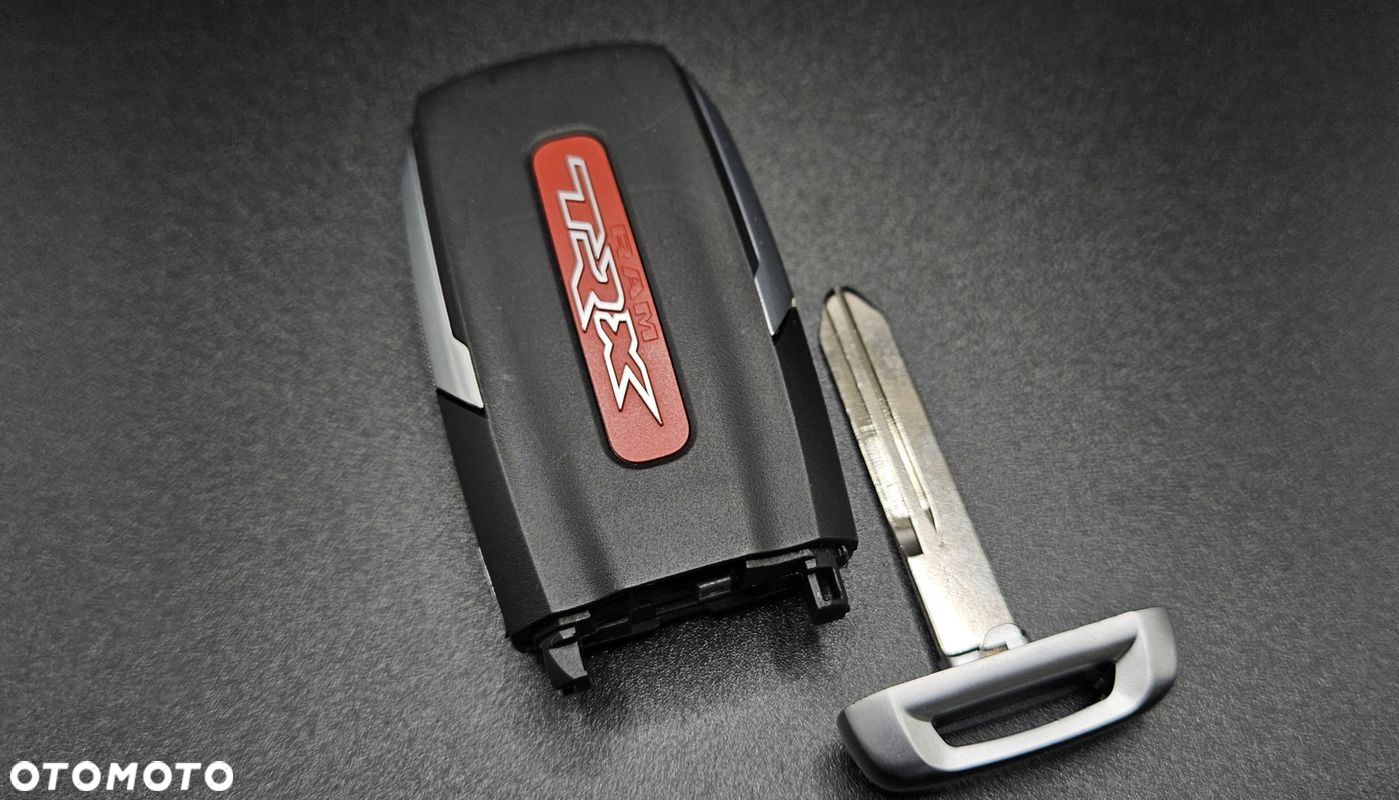 Kluczyk samochodowy Smart Key Usa Oe Ram 1500 Trx - 6