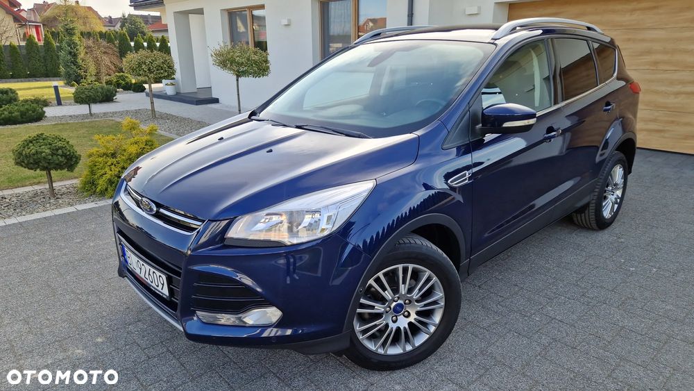 Ford Kuga 1.6 EcoBoost 2x4 Titanium - 25