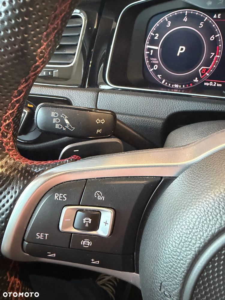 Volkswagen Golf GTI TCR 2.0 TSI OPF DSG - 25