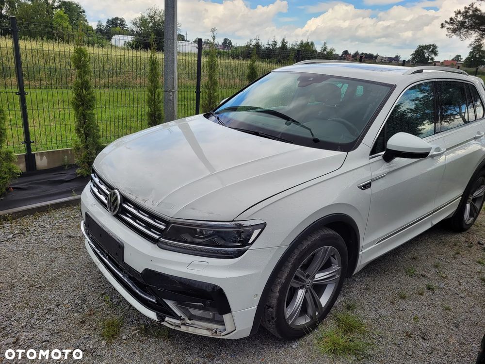 Volkswagen Tiguan - 12