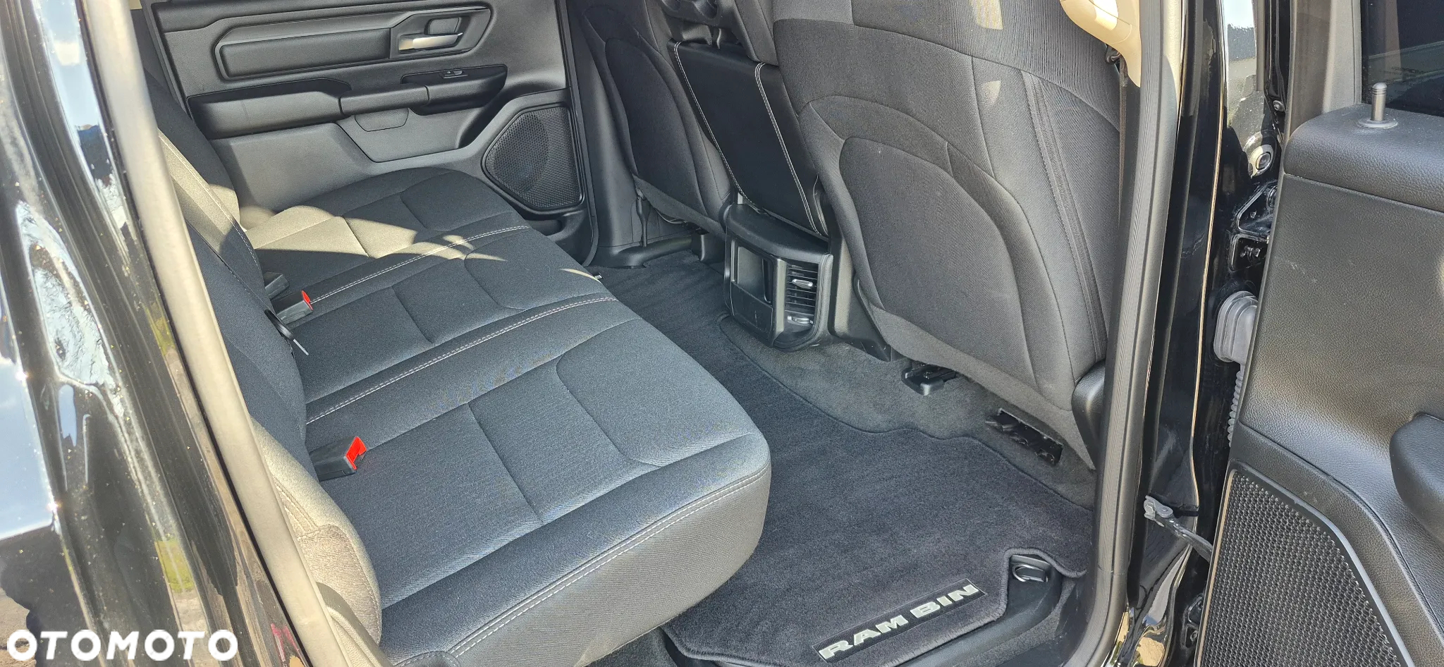 Dodge RAM 1500 5.7 4x4 - 5