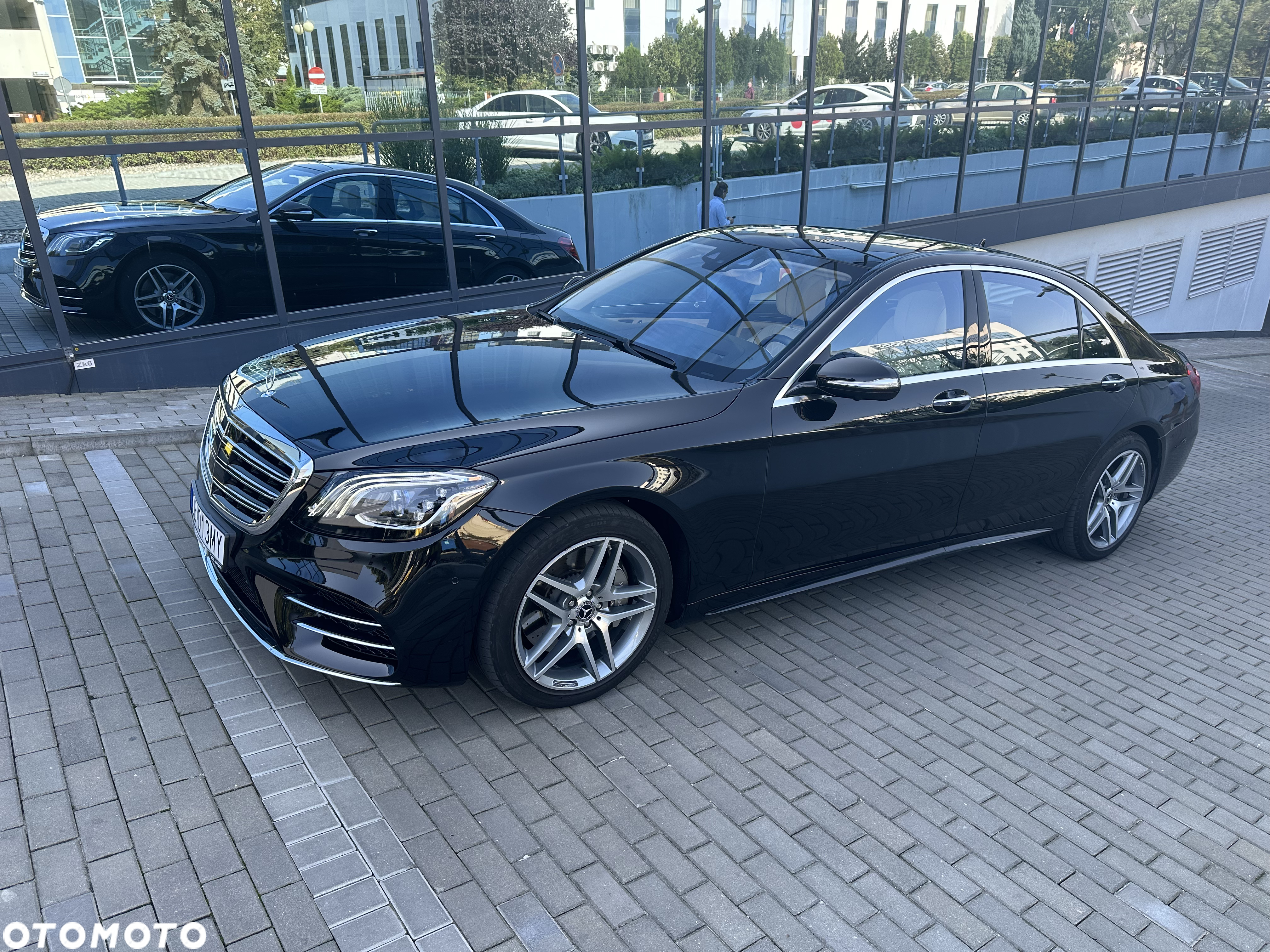 Mercedes-Benz Klasa S 560 4-Matic L 9G-TRONIC - 8