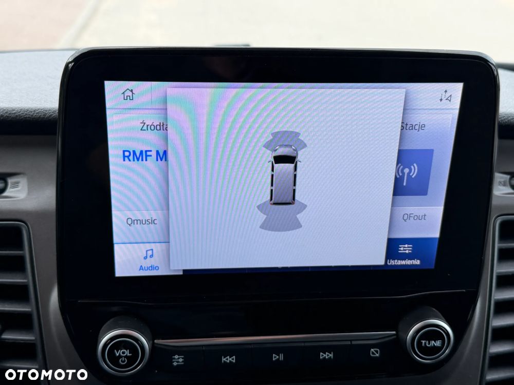 Ford CUSTOM DŁUGI 6 OSÓB - 16