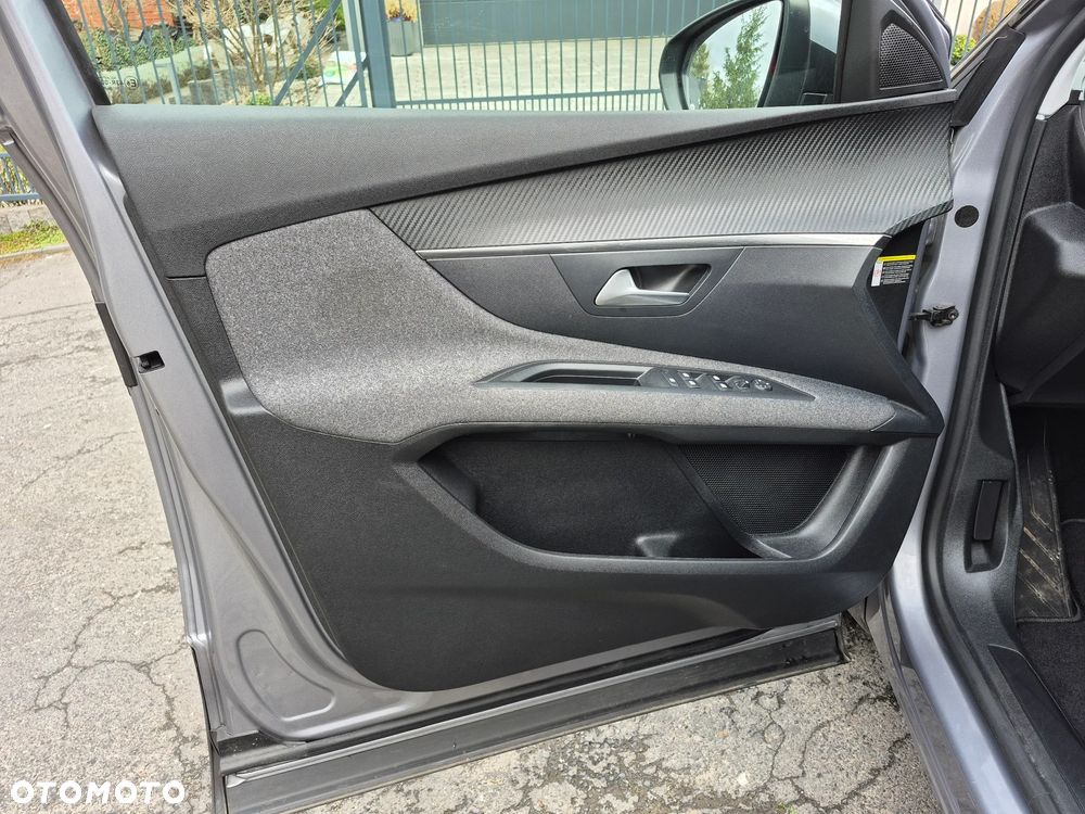 Peugeot 3008 - 26