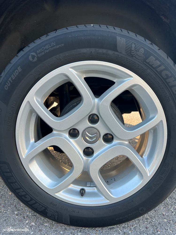 Citroën C4 Cactus 1.5 BlueHDi Shine - 28