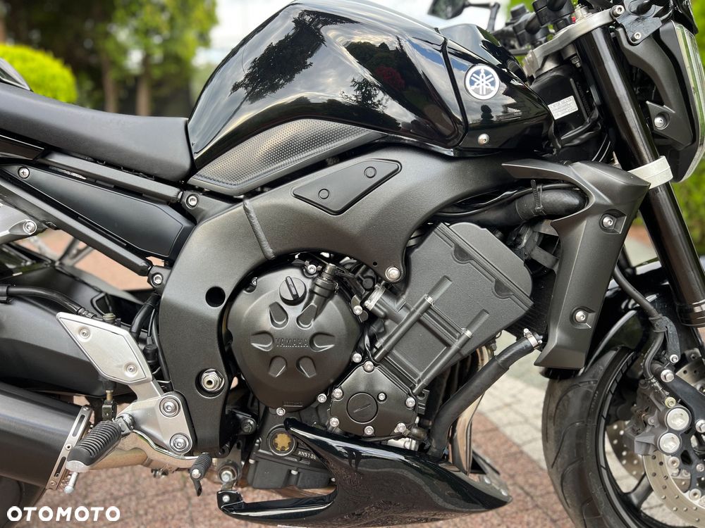 Yamaha FZ - 9