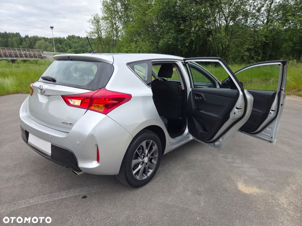 Toyota Auris 1.6 Valvematic Life - 22