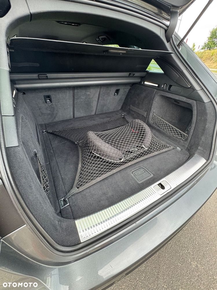 Audi A4 Avant 2.0 TDI S tronic - 19