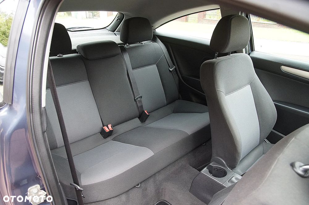 Opel Astra GTC 1.4 Edition - 17