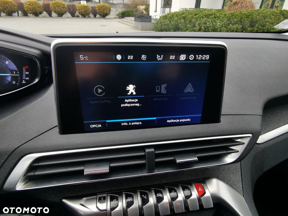 Peugeot 3008 BlueHDi 130 Stop & Start EAT8 Allure Business-Paket - 32