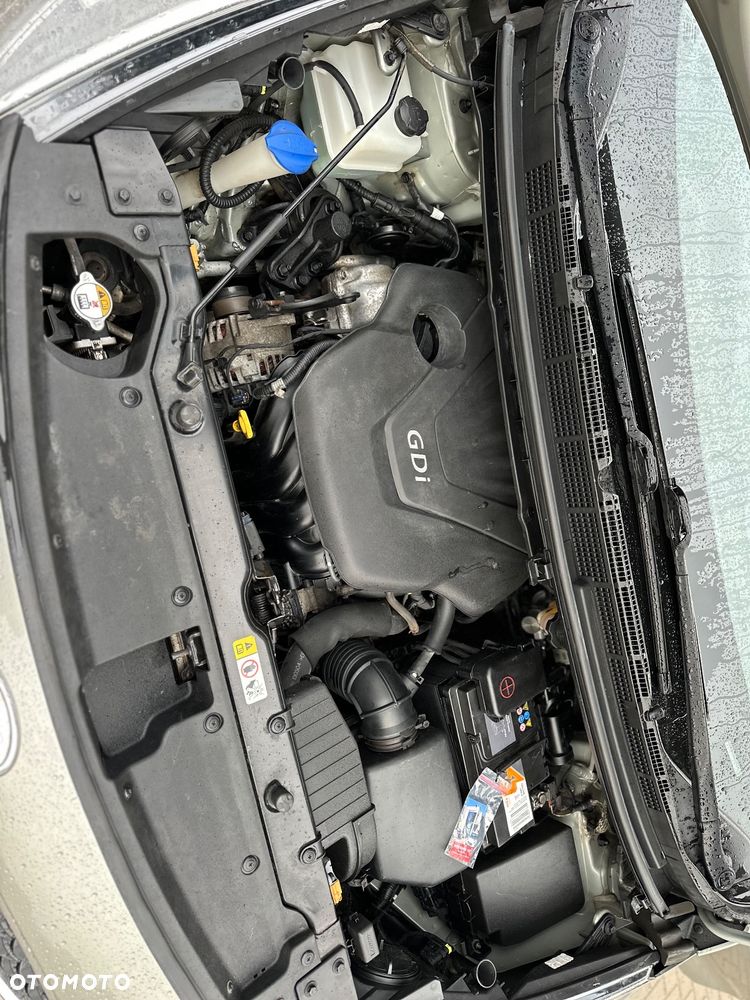 Kia Carens 1.6 GDI Business Line 7os EU6 - 32