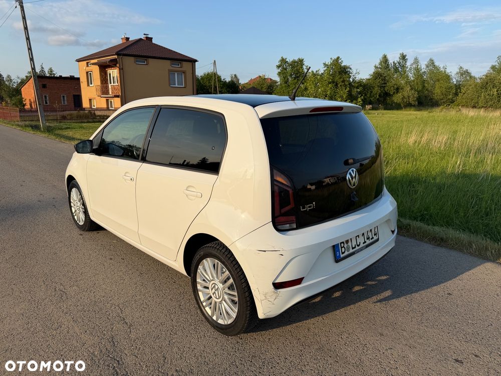 Volkswagen up! - 3