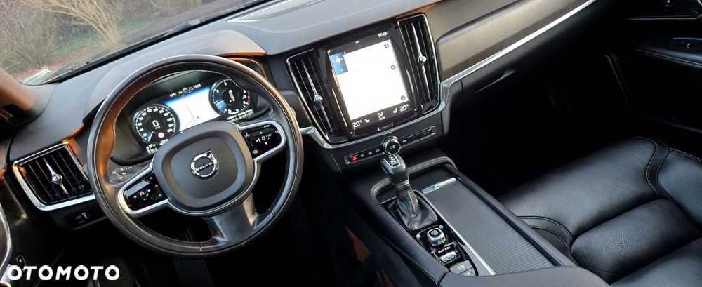 Volvo V90 Cross Country D5 AWD Geartronic Pro - 36