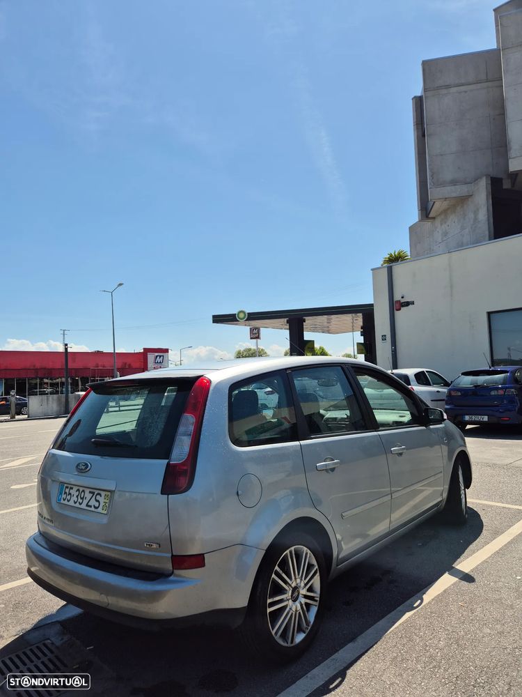 Ford Focus C-Max 1.6 TDCi Ghia - 4
