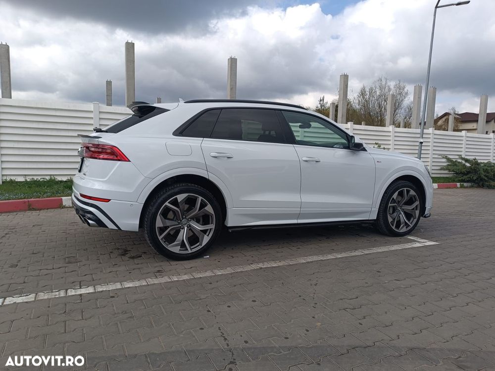 Audi Q8 3.0 55 TFSI quattro Tiptronic MHEV - 12
