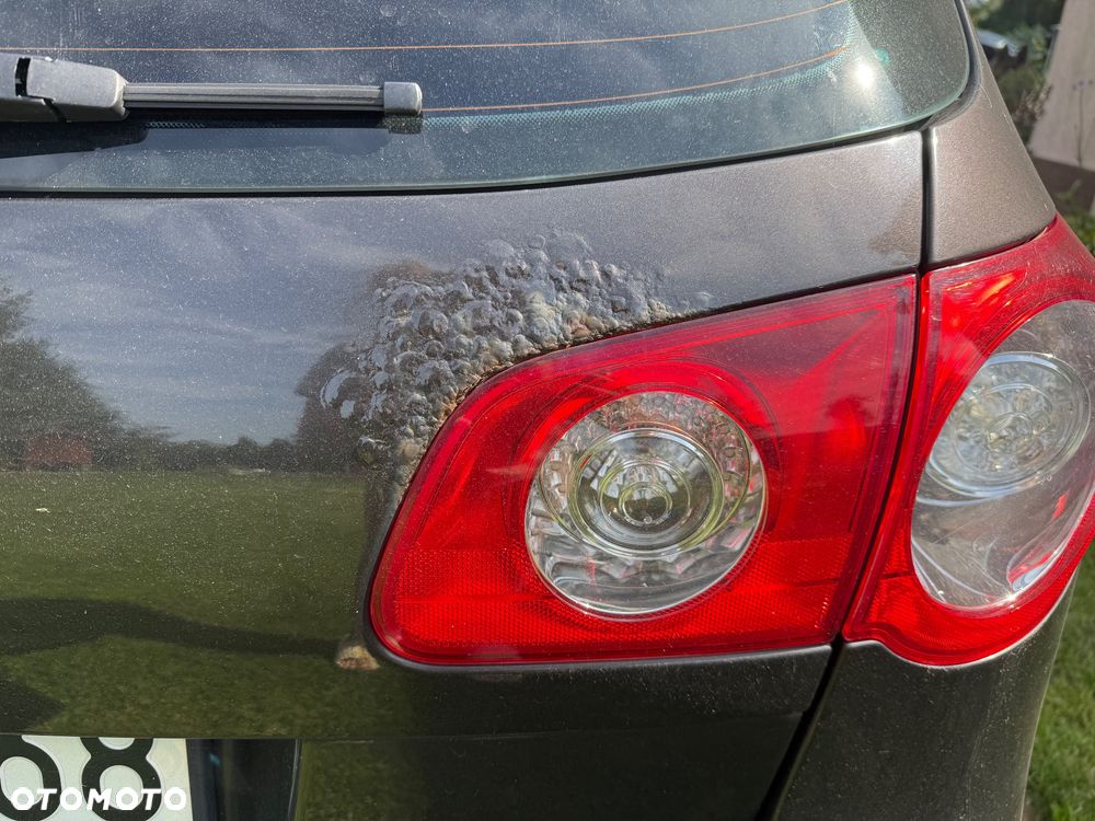 Volkswagen Passat 1.9 TDI Comfortline - 8